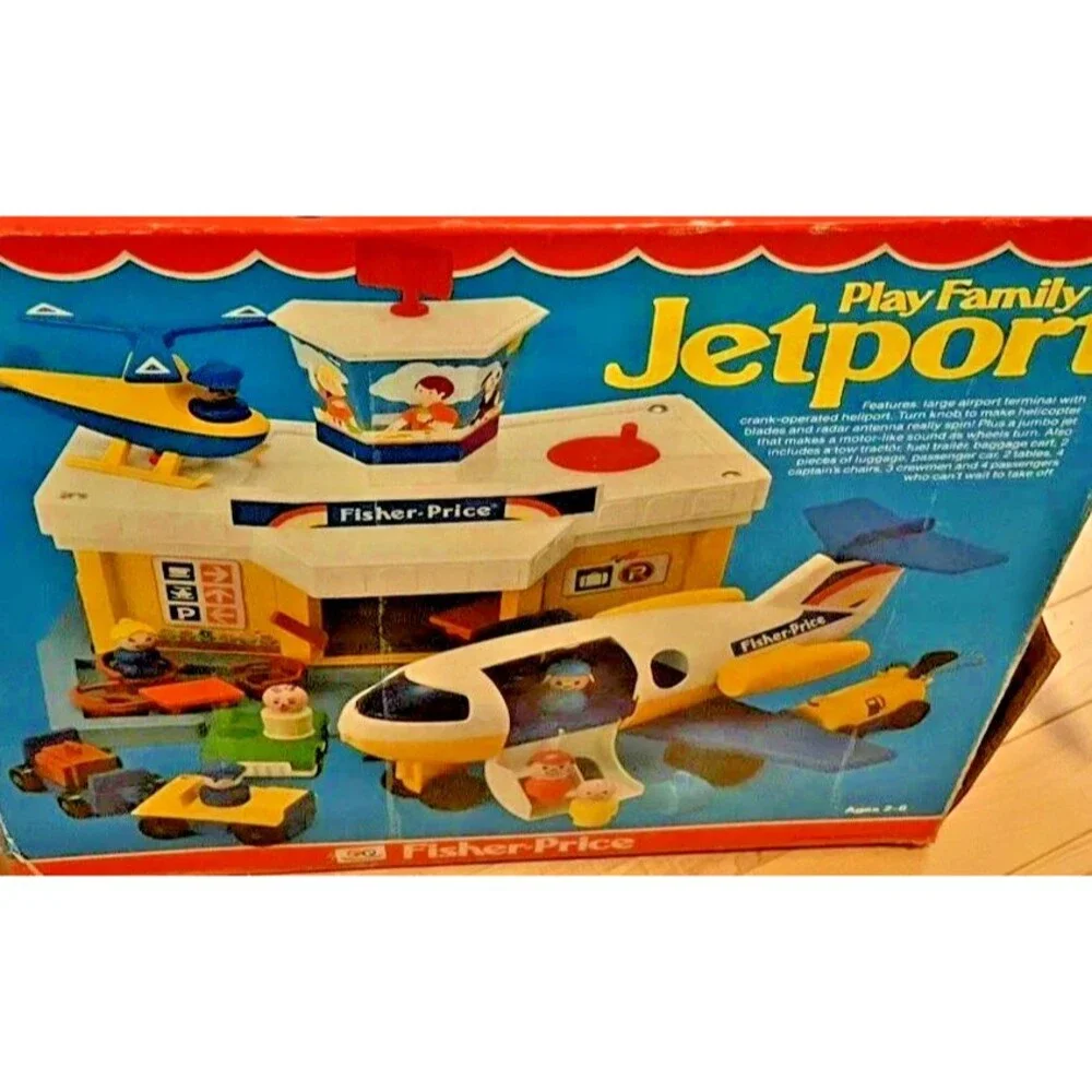 Vtg Fisher Price Little People Play Family Jetport #933 Airport near complete